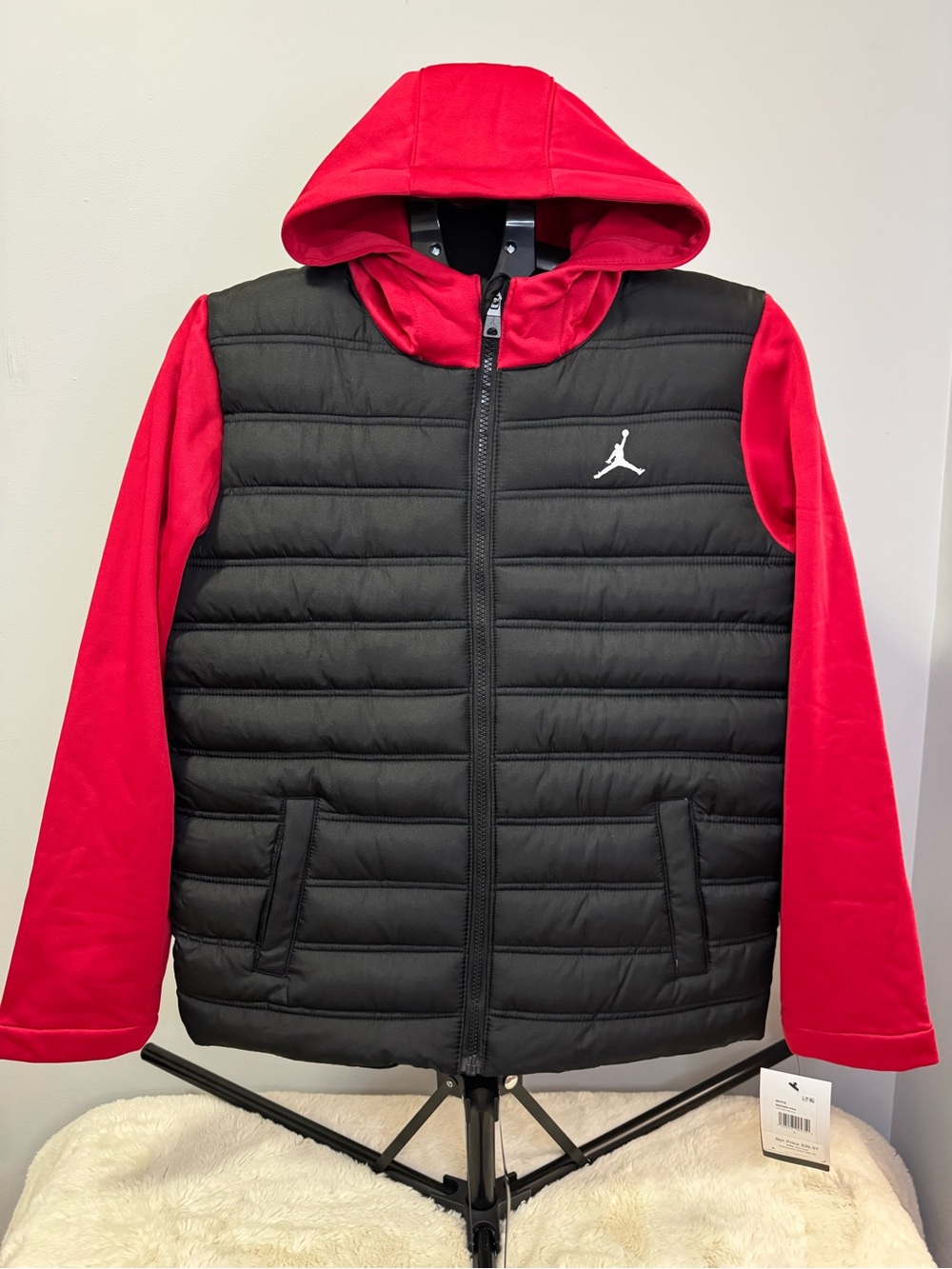 AIR JORDAN Hybrid Jacket GS
"GYM RED / BLACK"
